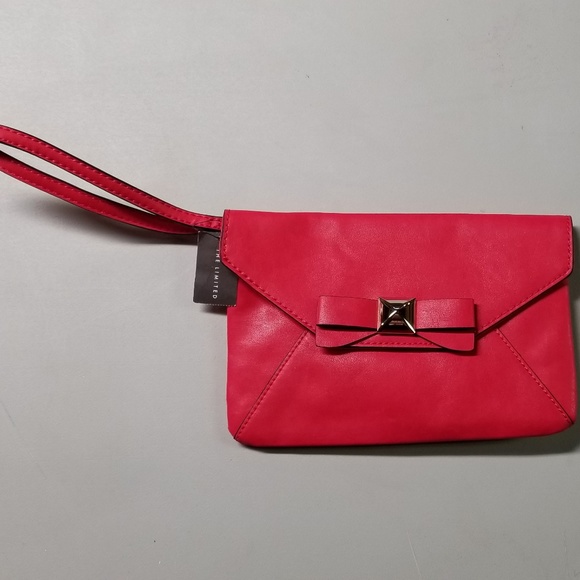 The Limited Handbags - 🎀FREE W PURCHASE* clutch